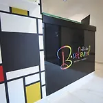 Casa de hóspedes Be Coloured - Boutique Art In 4*