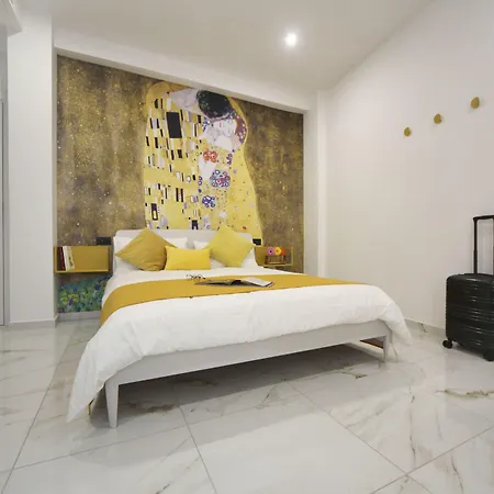 Gasthuis Be-coloured Napels