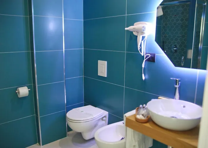 Be Coloured - Boutique Art Rooms In Naples Πανσιόν Νάπολη